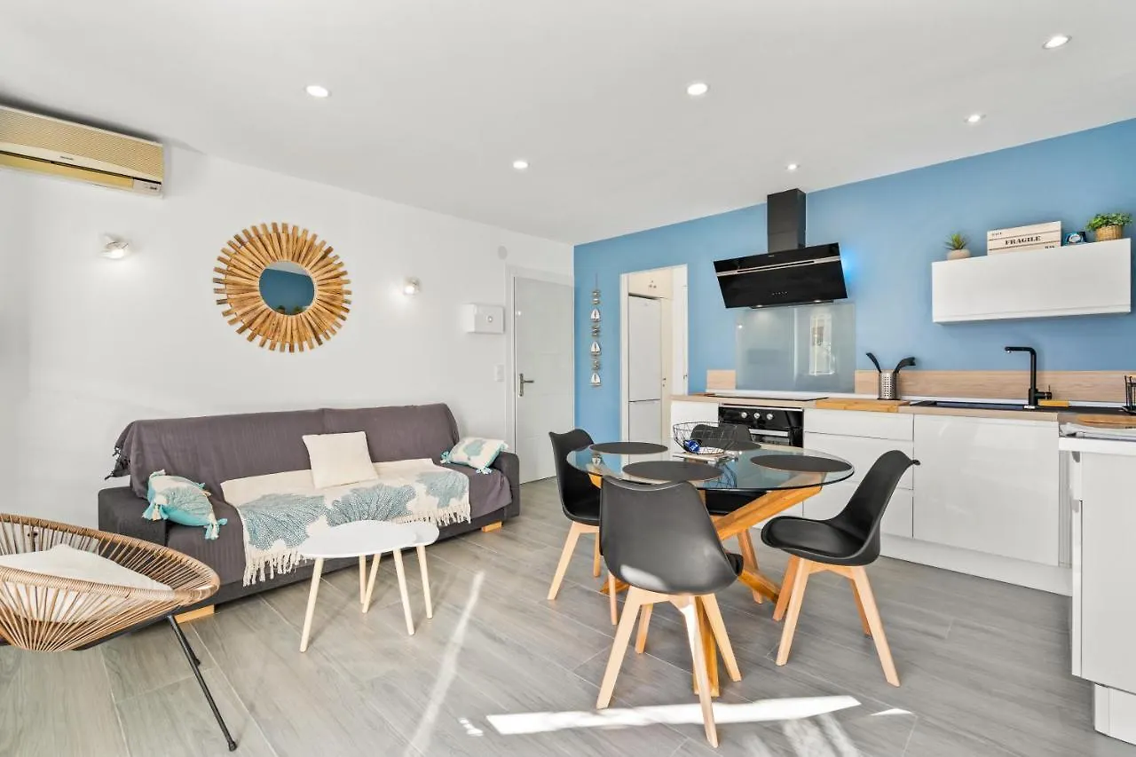 Appartement Apartamento Welcs -013- Con Terraza Y Piscina à Empuriabrava